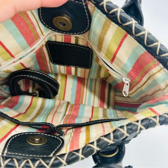 Fossil Black Leather Small Tote Bag with Structured Design - Picture 8 of 10